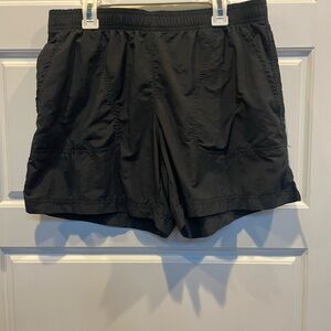 Columbia Women's Black Shorts
